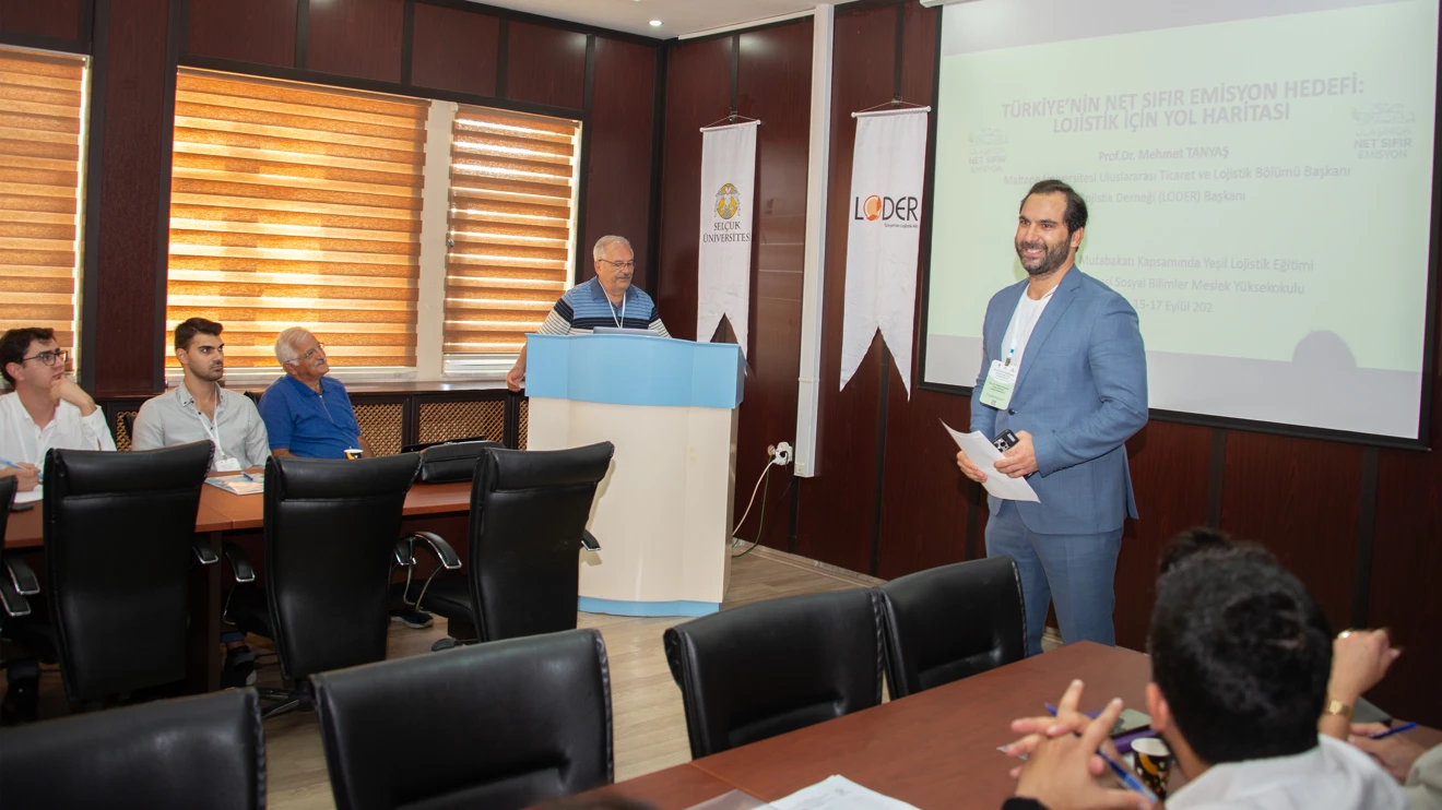 Lojistik sektörünün temsilcileri Selçuk Üniversitesinde buluştu